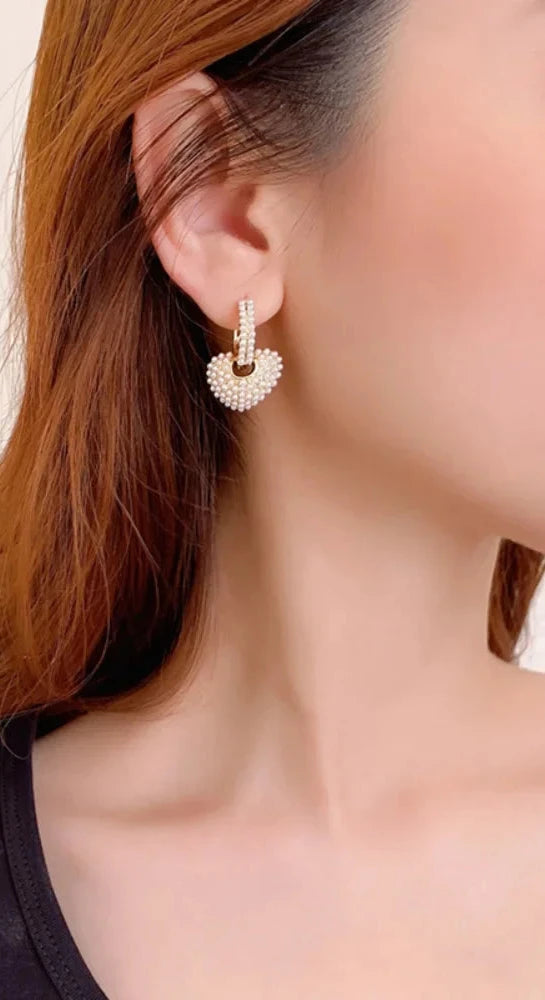BOUCLE D'OREILLES FASHION COEUR PERLE