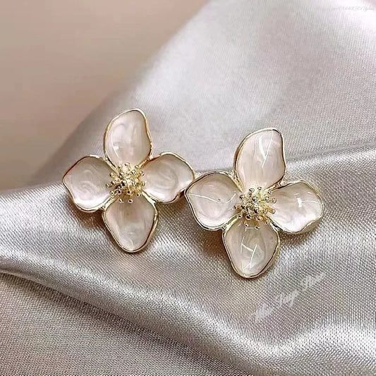 BOUCLE D'OREILLES FLEUR