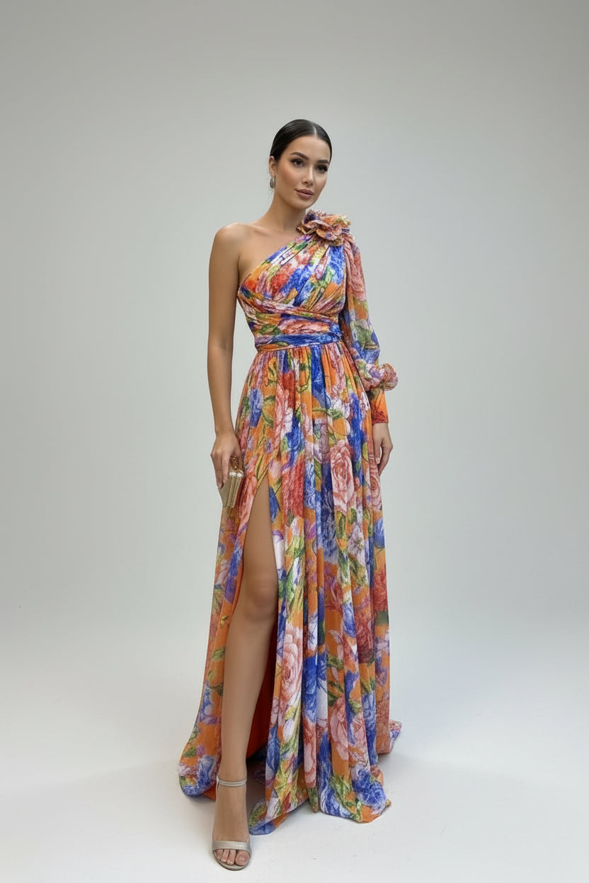 Robe Nouée à la Taille – Col Incliné Fendue