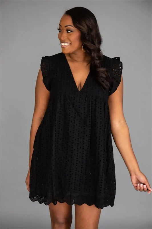 ROBE EN DENTELLE COL V MANCHES COURTES ( S - XXXL )