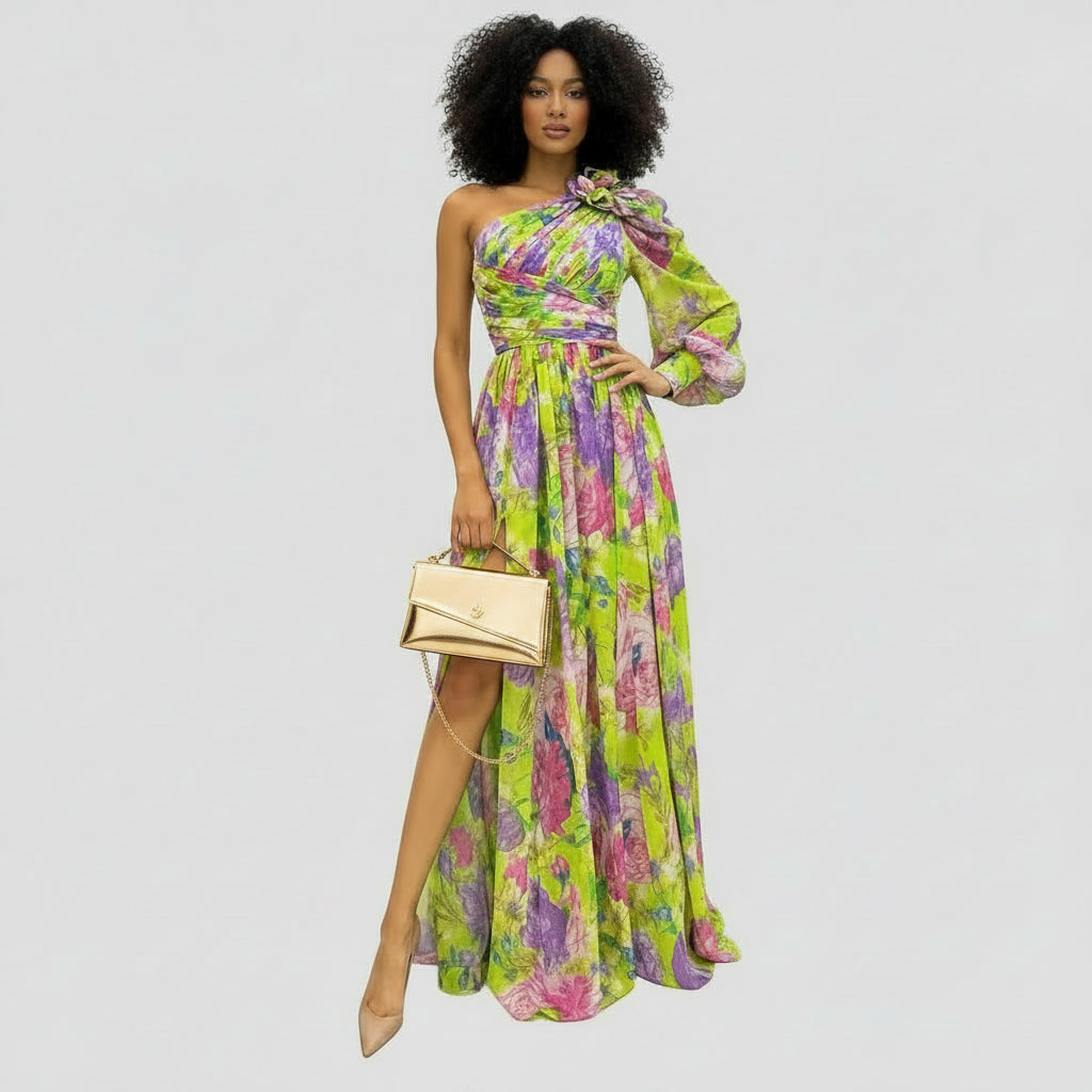 Robe Nouée à la Taille – Col Incliné Fendue